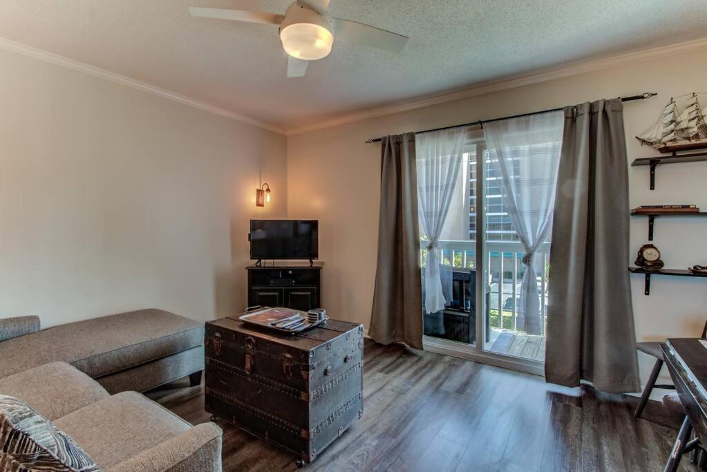 Kraken'S Den * Oceanview * Steps To Ocean * Pool Apartment Carolina Beach Bagian luar foto