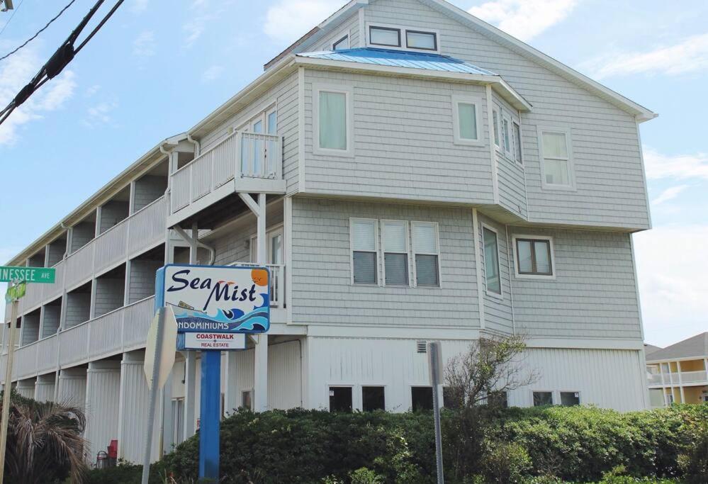 Kraken'S Den * Oceanview * Steps To Ocean * Pool Apartment Carolina Beach Bagian luar foto